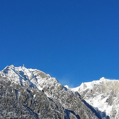 Casa Cu Flori Otel Buşteni Oda fotoğraf