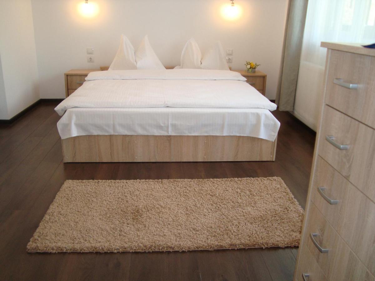 Casa Cu Flori Otel Buşteni Dış mekan fotoğraf