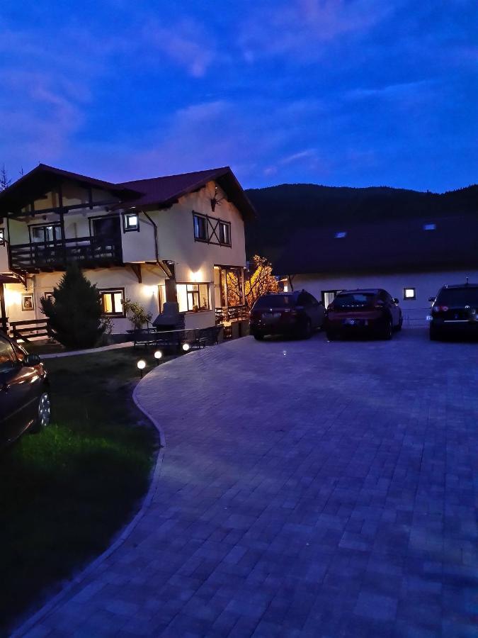 Casa Cu Flori Otel Buşteni Dış mekan fotoğraf