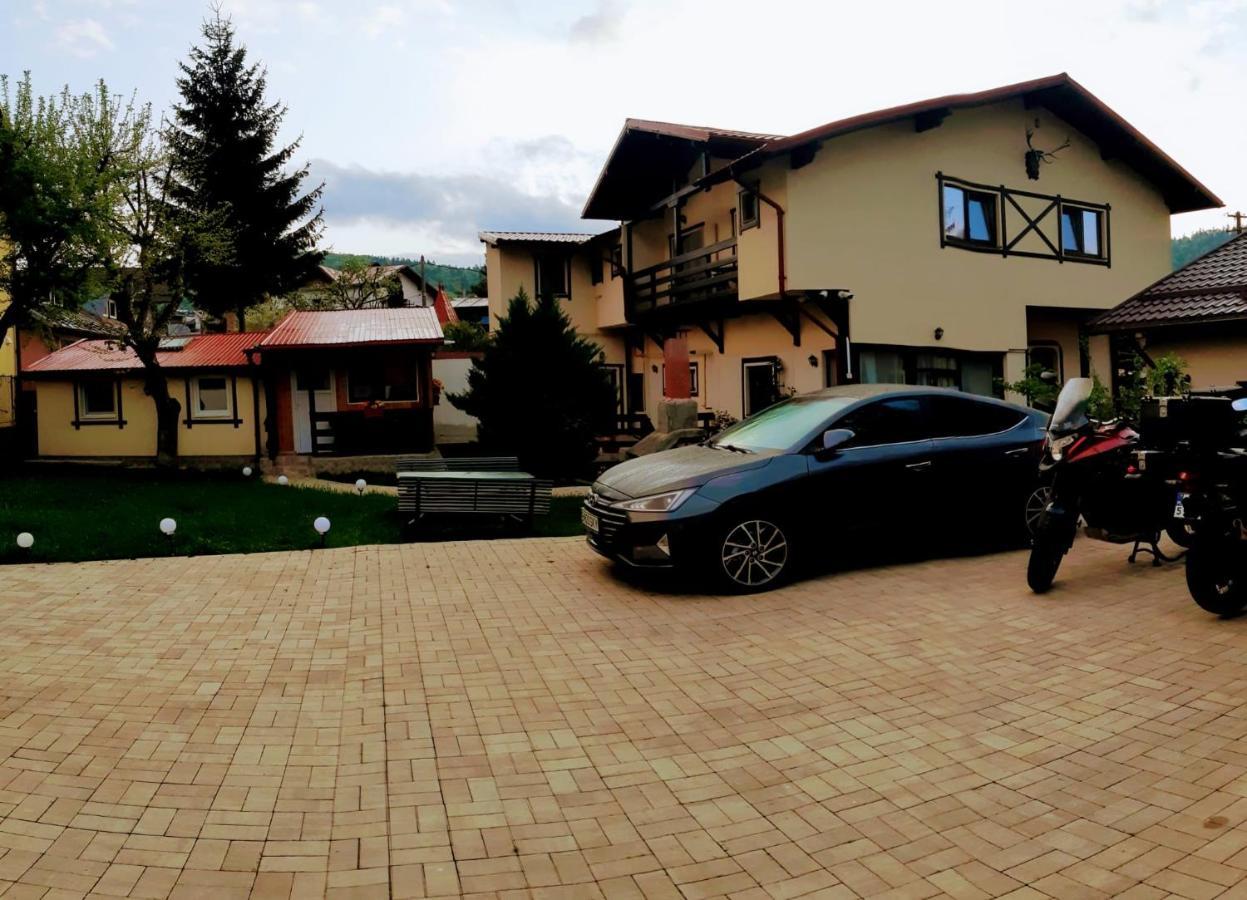 Casa Cu Flori Otel Buşteni Dış mekan fotoğraf
