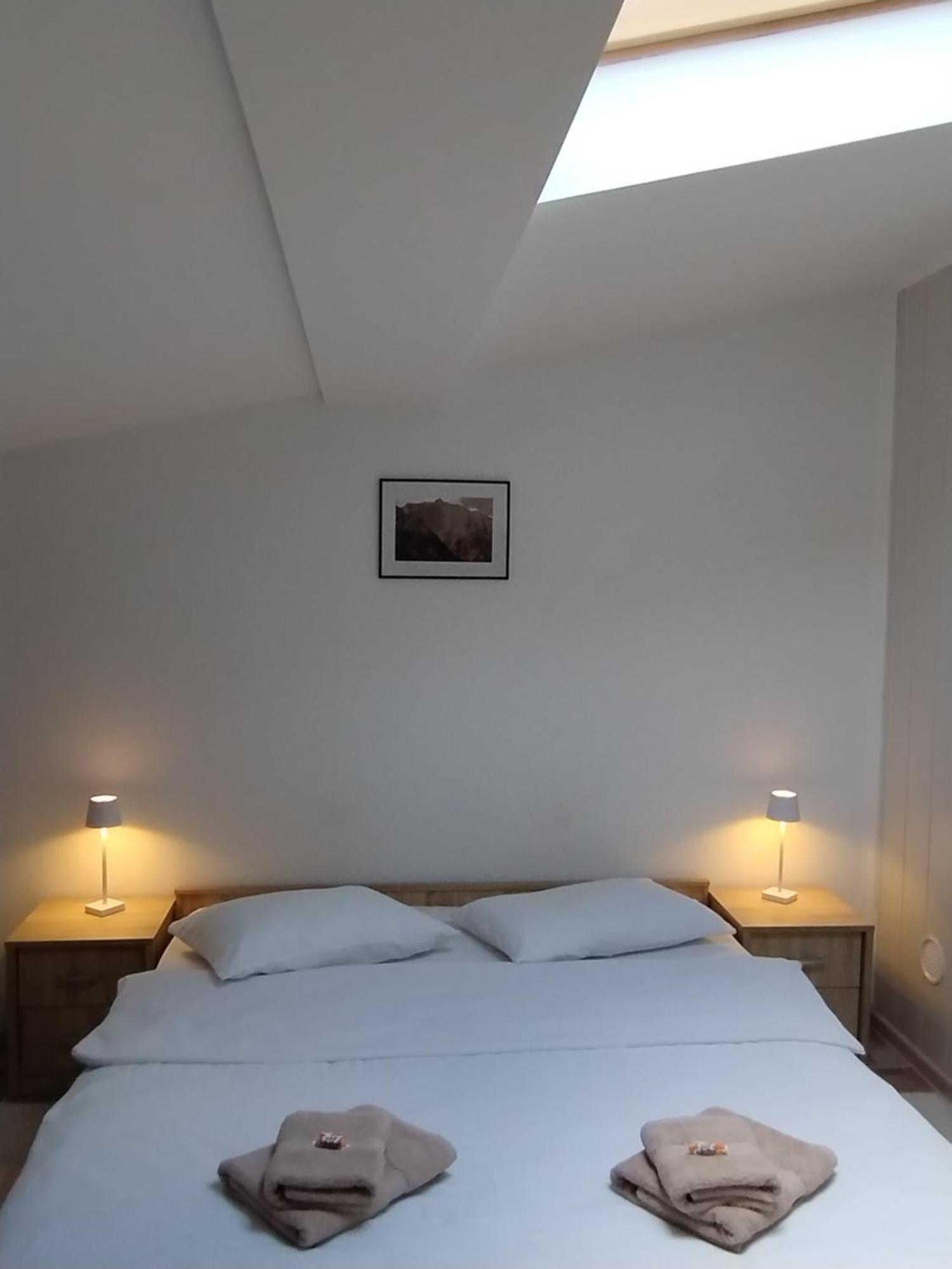 Casa Cu Flori Otel Buşteni Dış mekan fotoğraf
